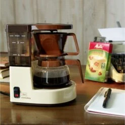 Melitta Aromaboy 1015-01 Kaffeeautomat Weiß 7 Melitta Aromaboy 1015-01 Kaffeeautomat Weiß -Miele shop 98771ce9 4160 4d01 8190 cd2205ac3c72 600x600 1