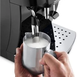 DeLonghi ECAM 220.21.B Magnifica Start Kaffee-Vollautomat -Miele shop c4042274 bc4c 4a5c 85af 6ce8f1fbc795 600x600